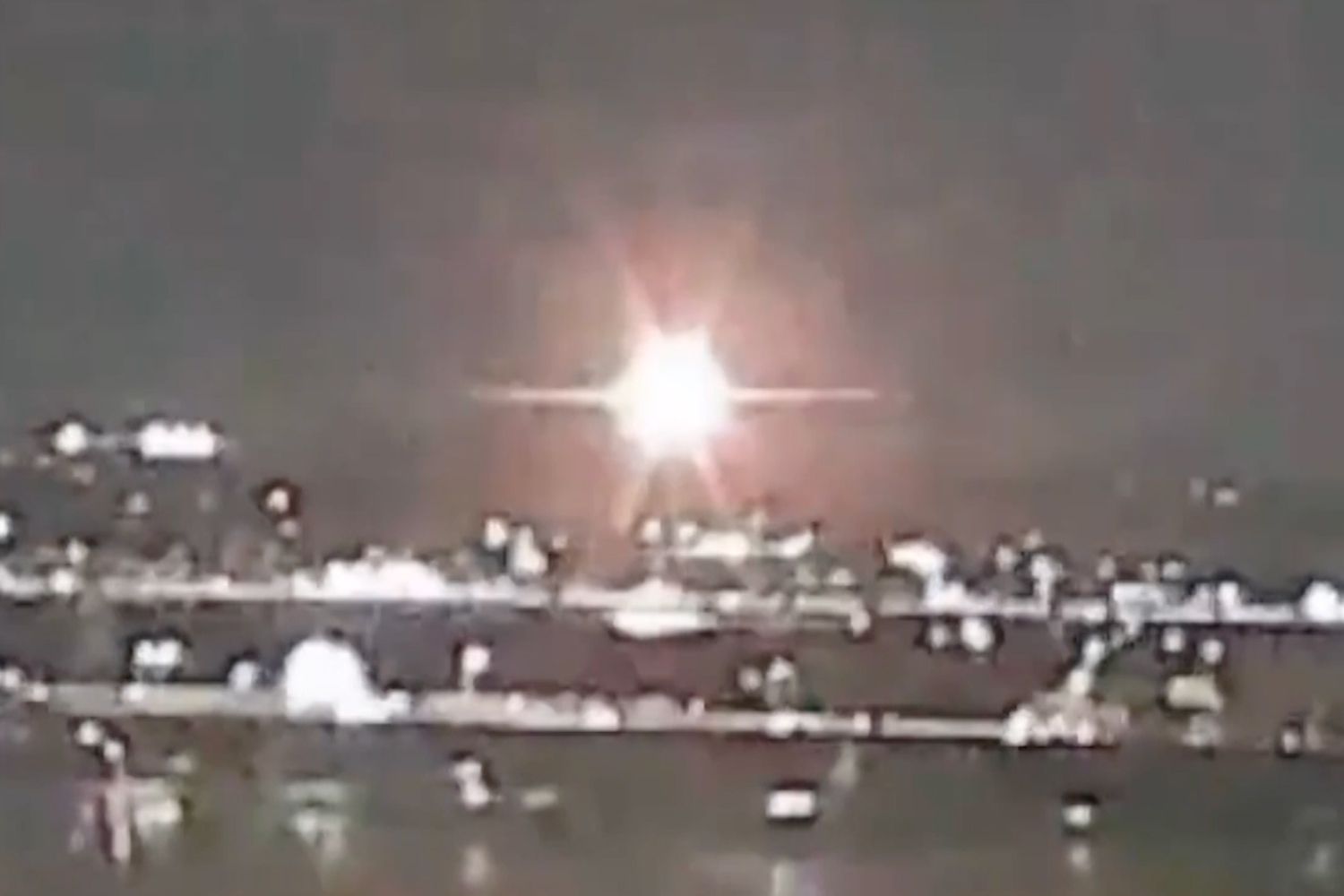 Reagan National Airport air crash video 012925 1 4d281a156389482bb564c07da09a659d