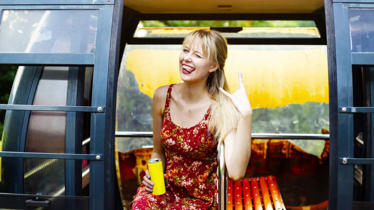 Untitled design 2025 02 18T082509.285