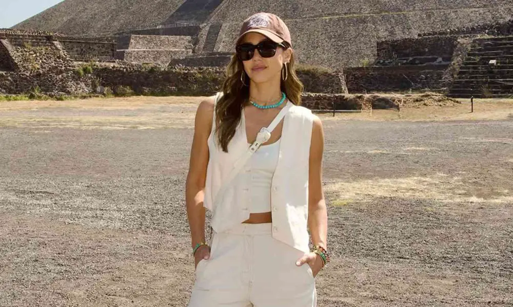 jessica alba 50 03262025 a51cbf8f021b4141849d495526340864