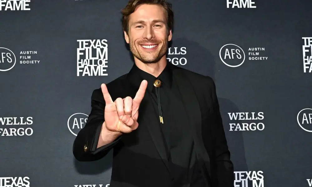 glen powell 2 052024 7a42fdfd56c347e5a5d0e99d861cf21f
