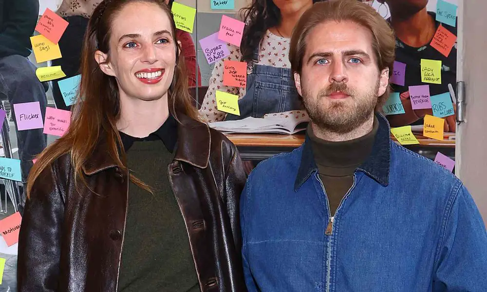 maya hawke Christian Lee Hutson 1 041425 650239d374c948bcb256b2d226b86c8b