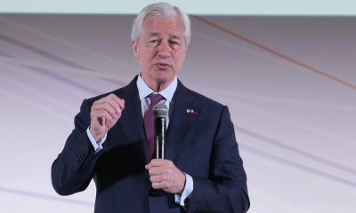 1747686627 Jamie Dimon 2214559208