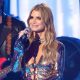 Jessica Simpson American Idol 052025 tout 525c49f01f5b4481a9e5ff697724fe6c