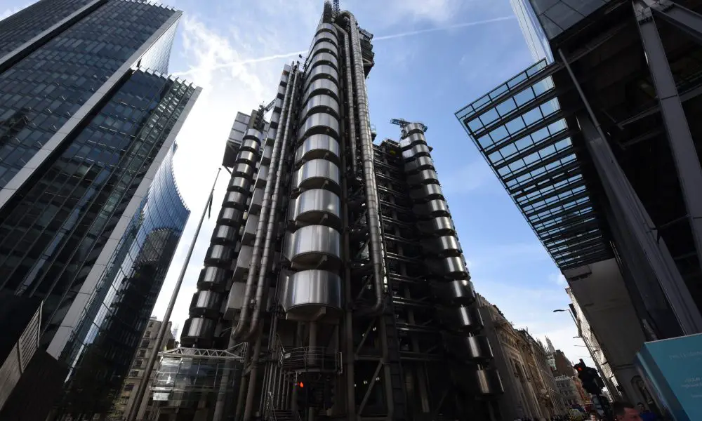 lloyds building exterior full landscape scaled