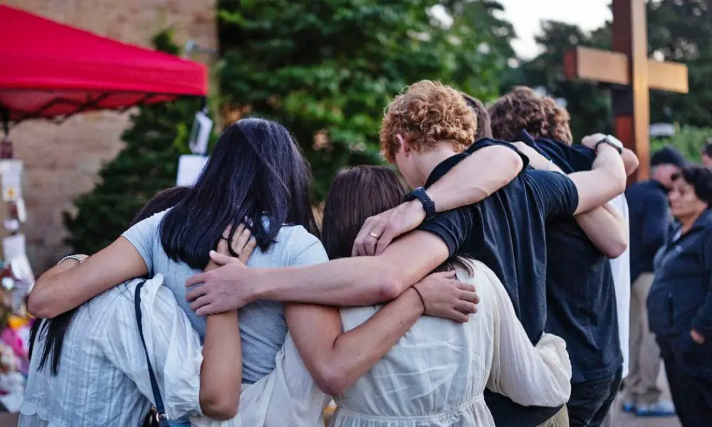 250829 minneapolis church shooting mn 0840 d71d56