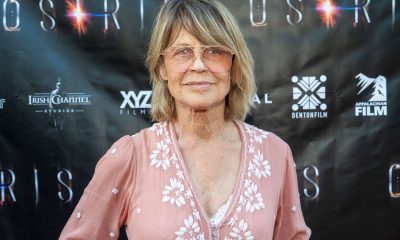 Linda Hamilton arrives at the Osiris photocall 080725 0579103d079b41d39dcec6739d353811