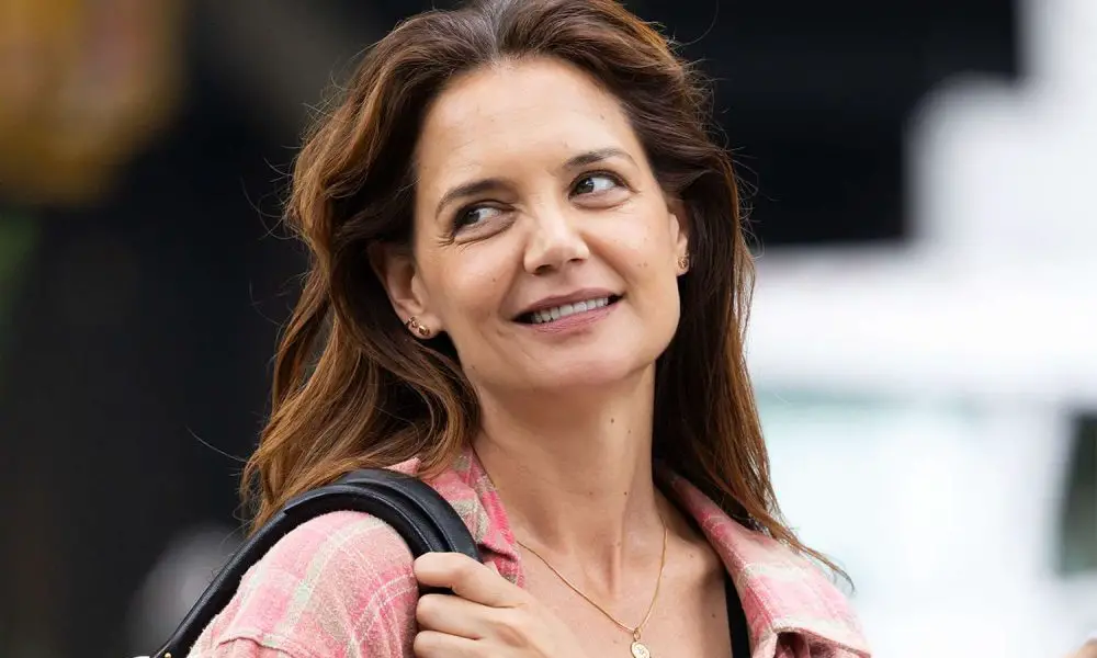 peo amazon katie holmes bp tout c3de1383f2d34e5d8c2f64937e3134c4