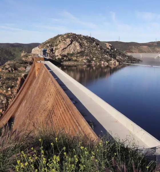 urlhttps3A2F2Fcalifornia times brightspot.s3.amazonaws.com2F382F4d2F463aec624520b8dd8e94004c