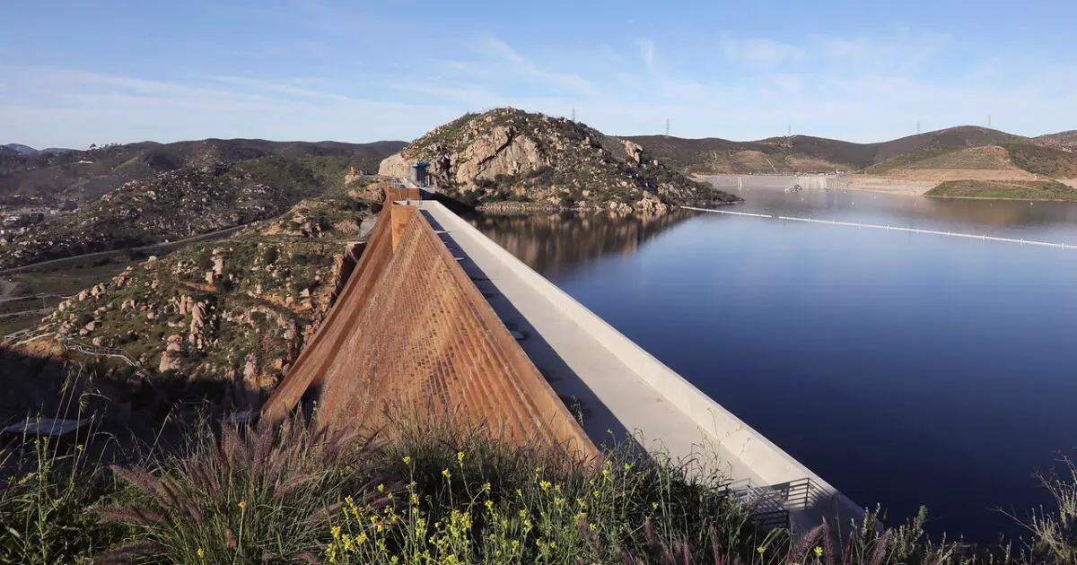 urlhttps3A2F2Fcalifornia times brightspot.s3.amazonaws.com2F382F4d2F463aec624520b8dd8e94004c