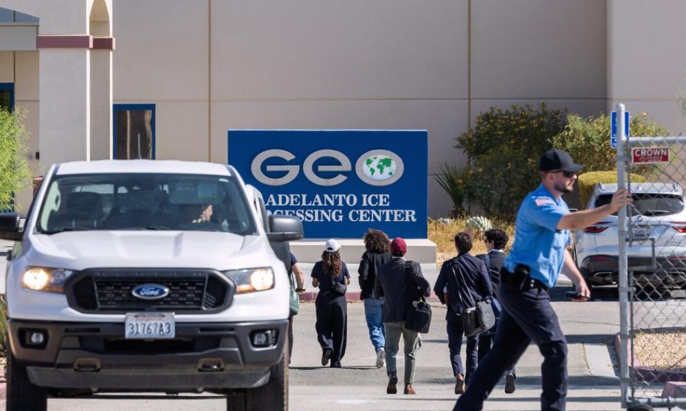 urlhttps3A2F2Fcalifornia times brightspot.s3.amazonaws.com2F7d2F022F6b92331a430fbf58d71791ec