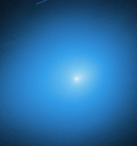 3I ATLAS 20260423 205002