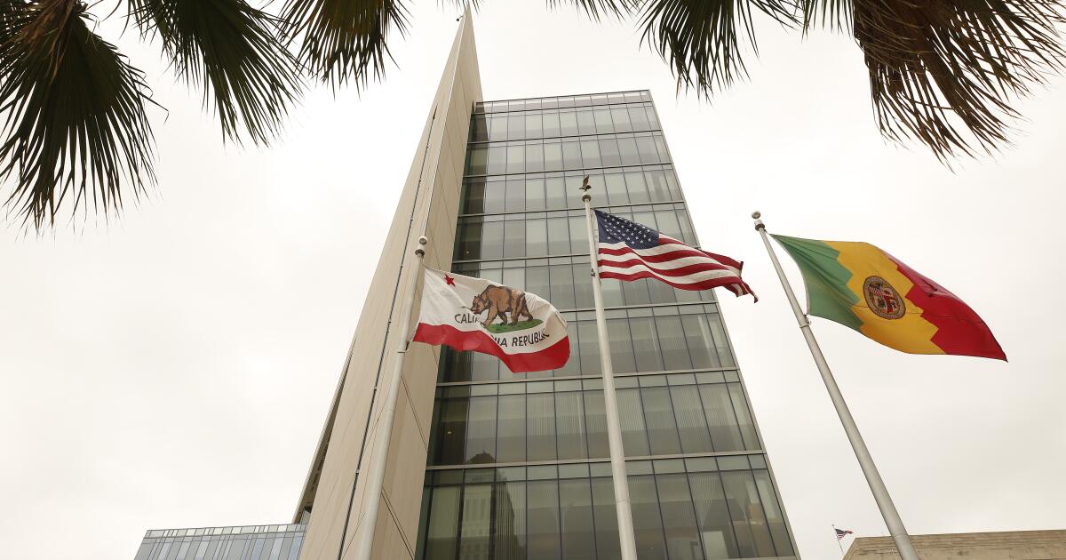 urlhttps3A2F2Fcalifornia times brightspot.s3.amazonaws.com2F1d2Ff42Fe0be5e41491c94987a7ae502