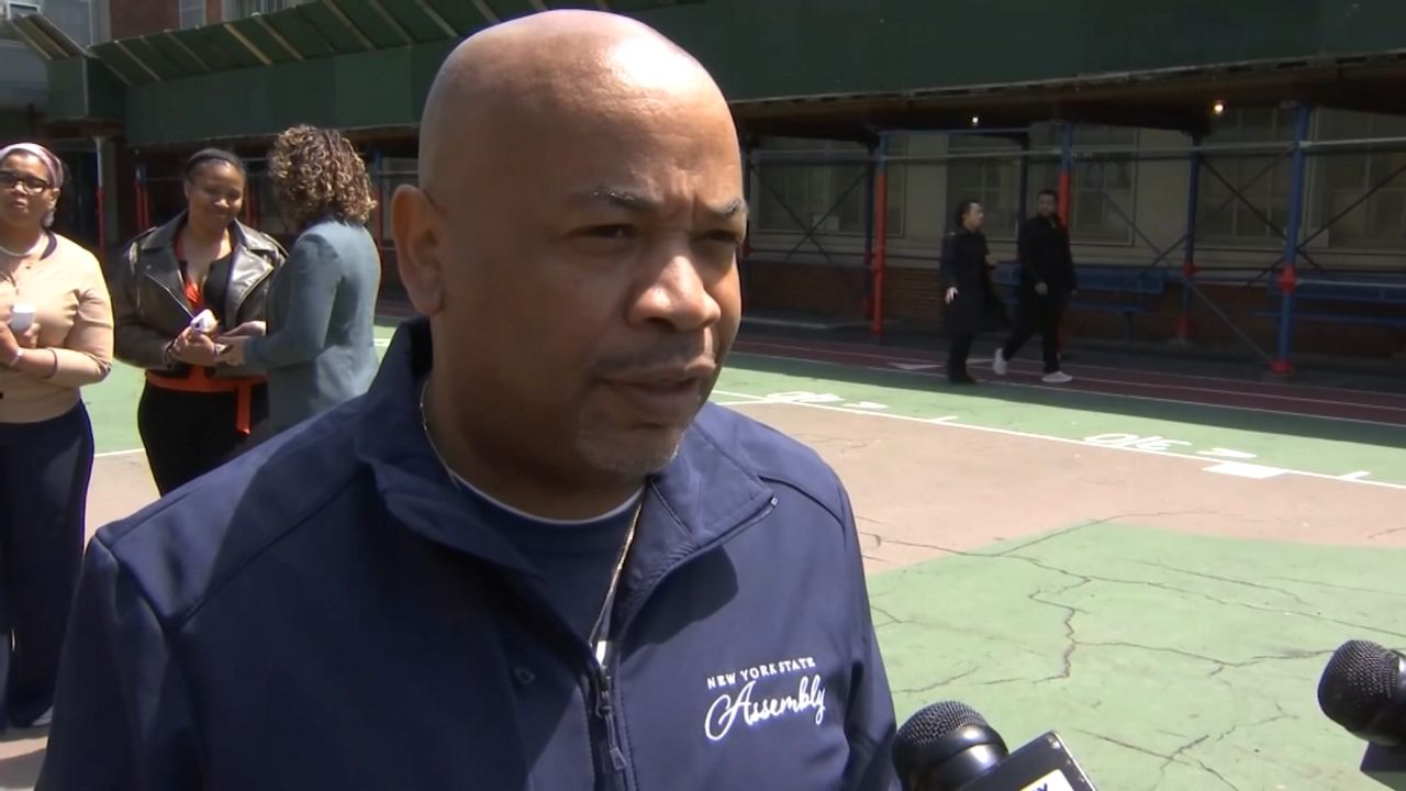 heastie ny1