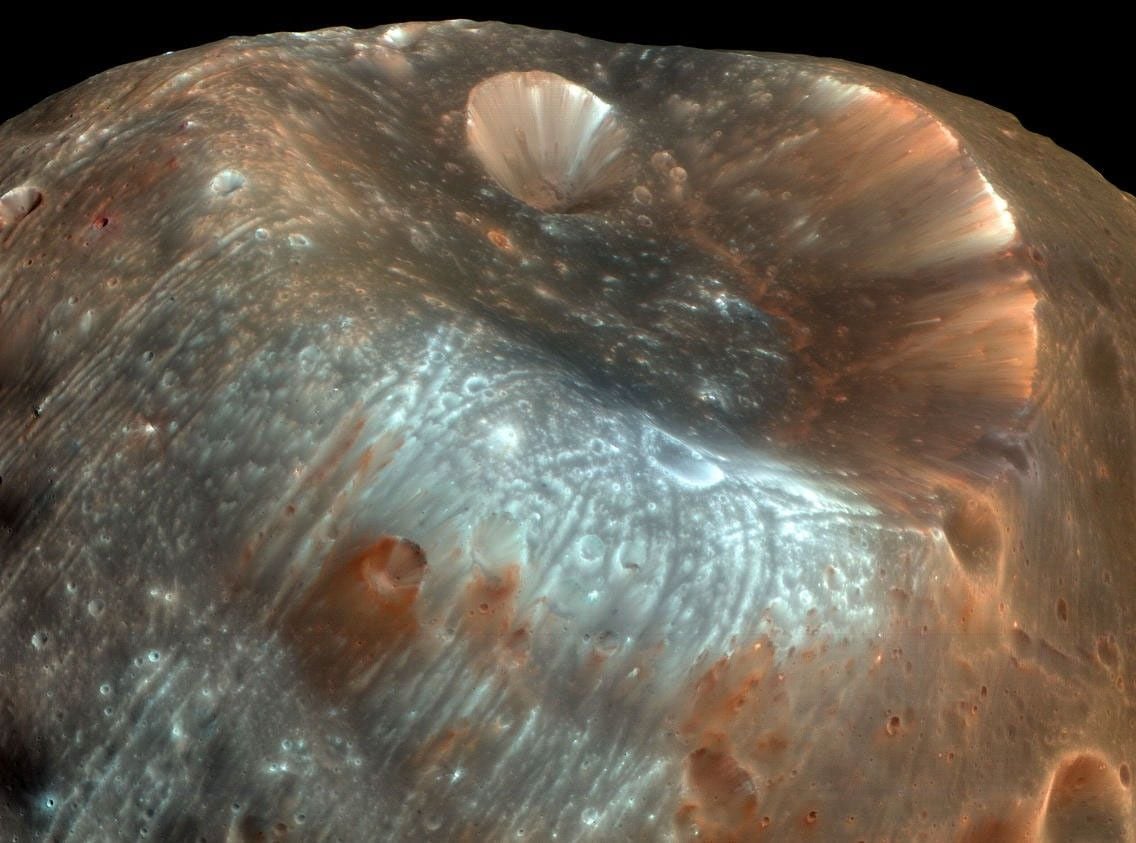 5263 12 Stickney Crater Phobos full2 20260620 154548