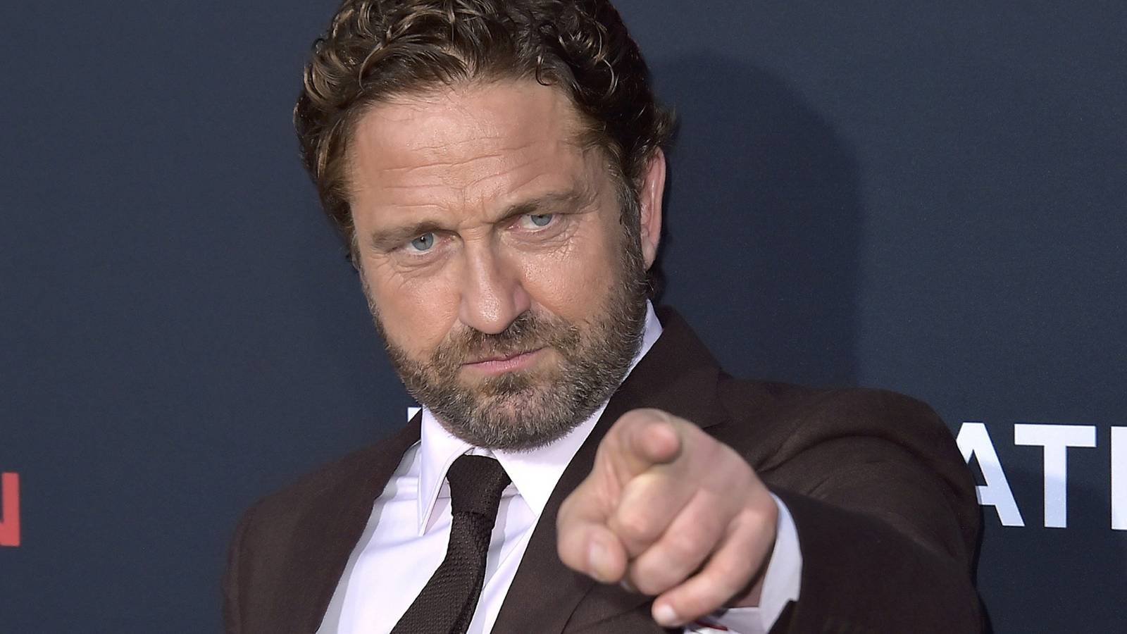 gerard butler at the angel has fallen la premiere